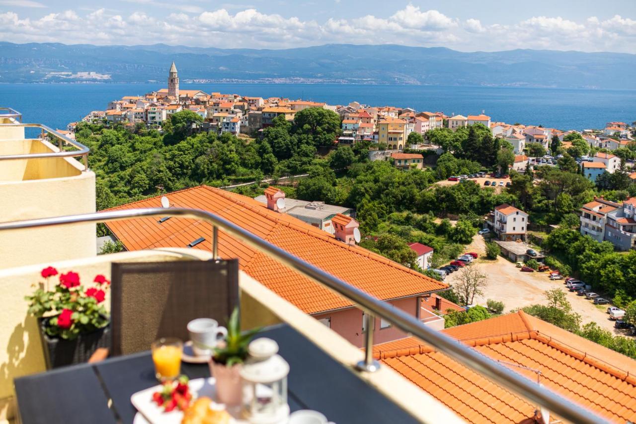 Apartman Jelena Vrbnik Exterior photo