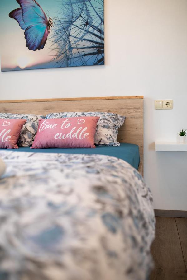 Apartman Jelena Vrbnik Exterior photo