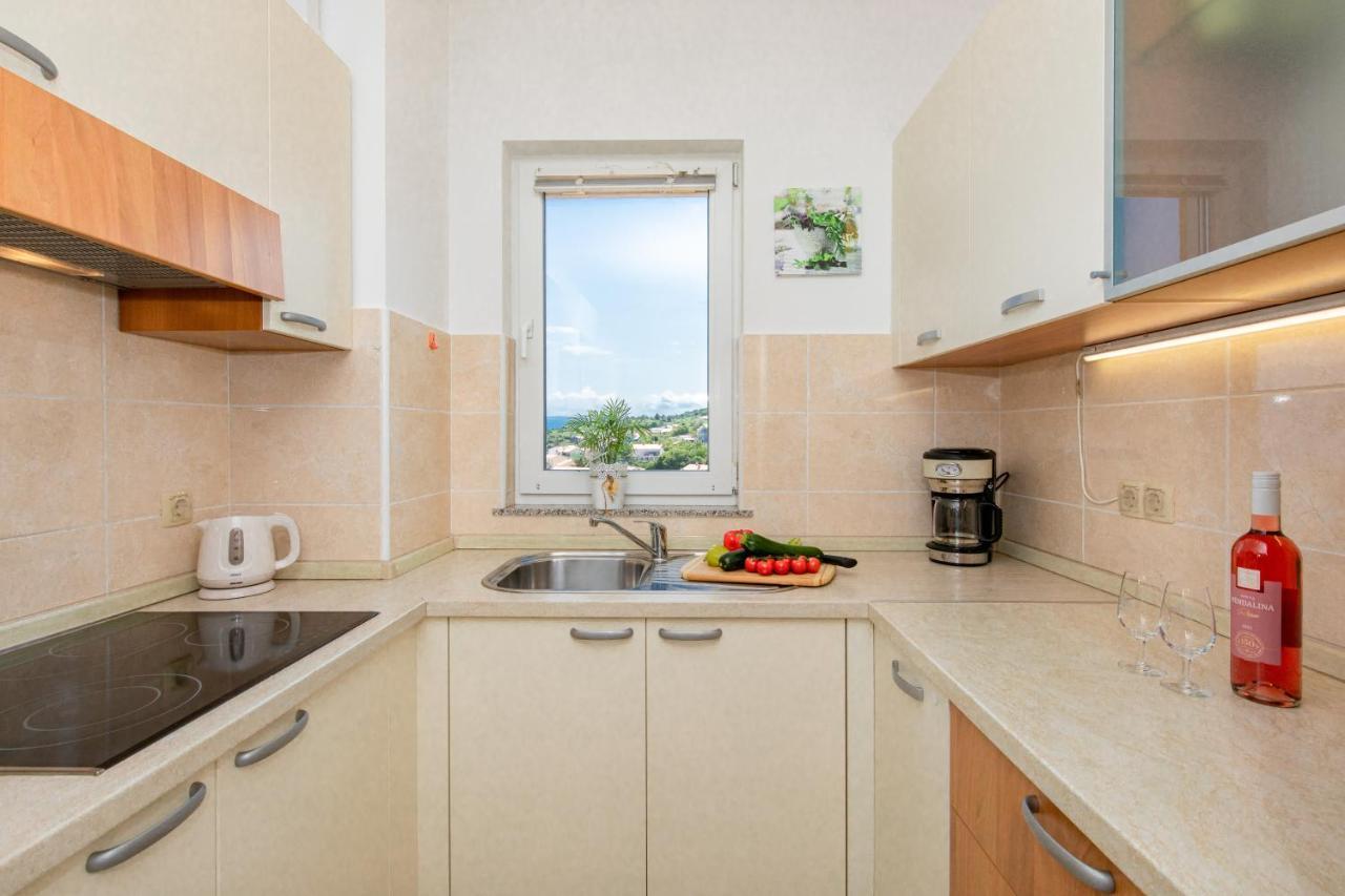 Apartman Jelena Vrbnik Exterior photo