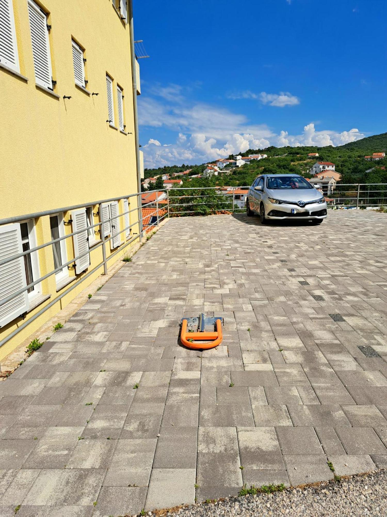 Apartman Jelena Vrbnik Exterior photo